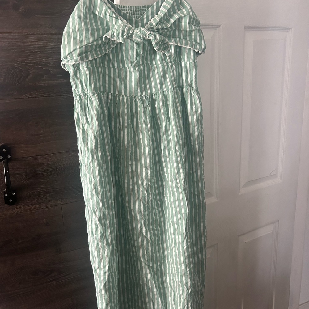 Old Navy Green Ruffled Tie Front Sundress